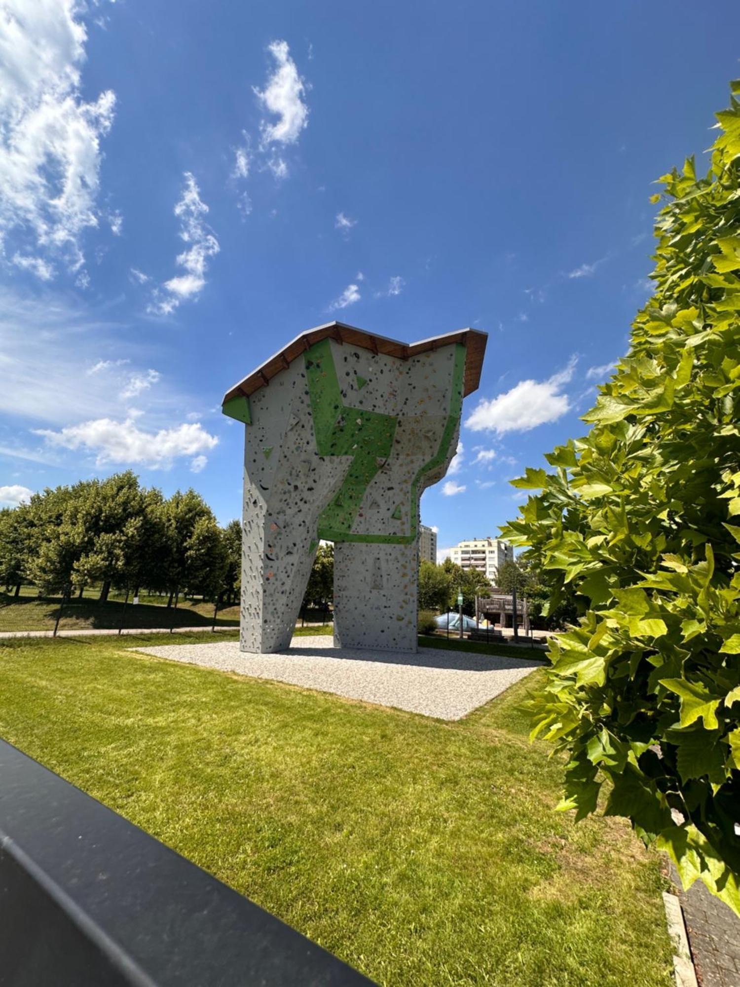 Amao-Brown I Exklusives City-Apartment I 85Qm I Privatparkplatz & Komfort I King-Size Bed Lahr  Exterior foto
